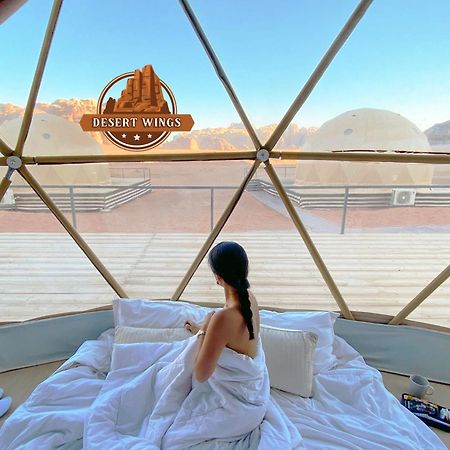 Rum Wings Bubble Luxury Camp ワディ ・ラム エクステリア 写真
