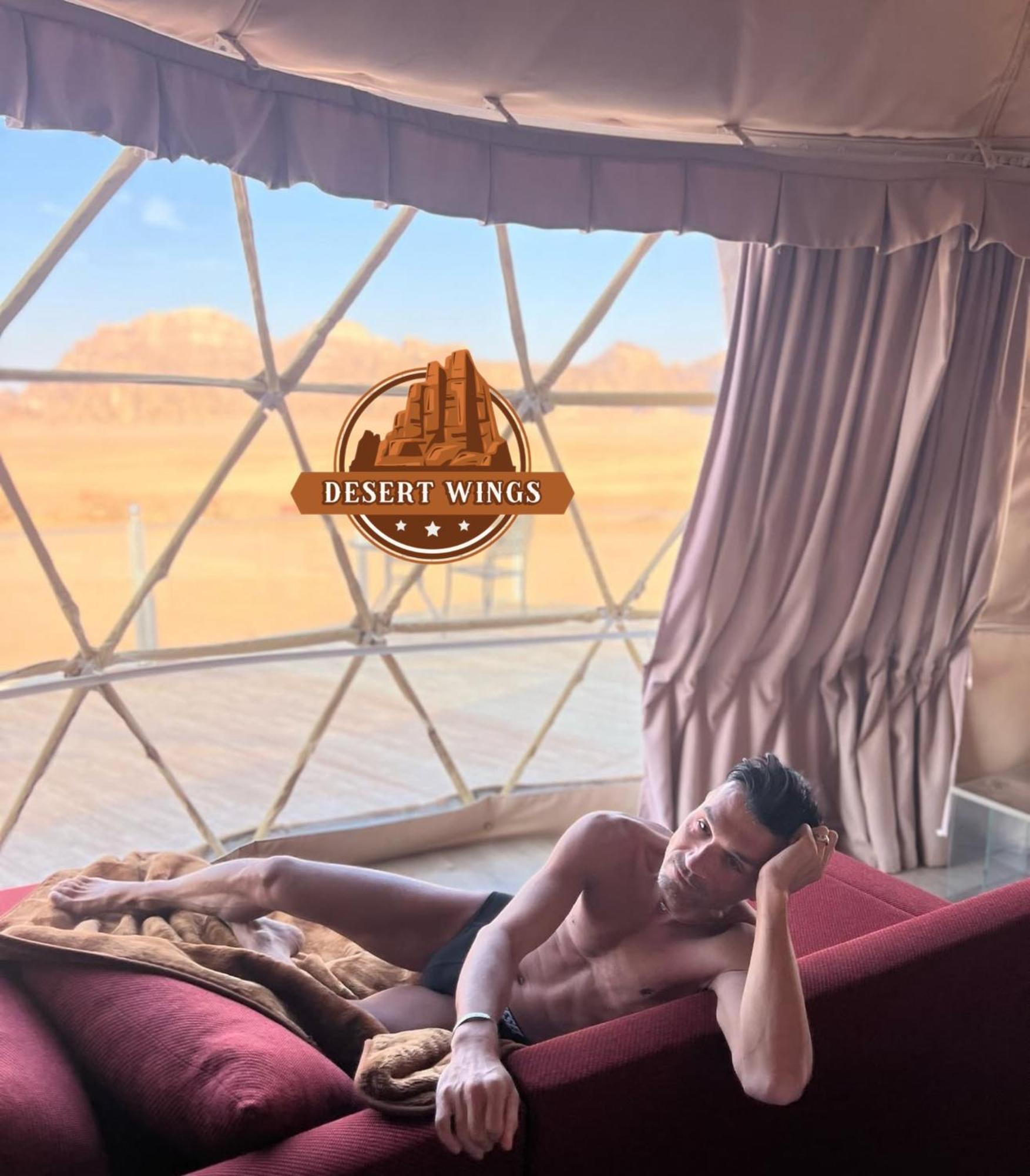 Rum Wings Bubble Luxury Camp ワディ ・ラム エクステリア 写真
