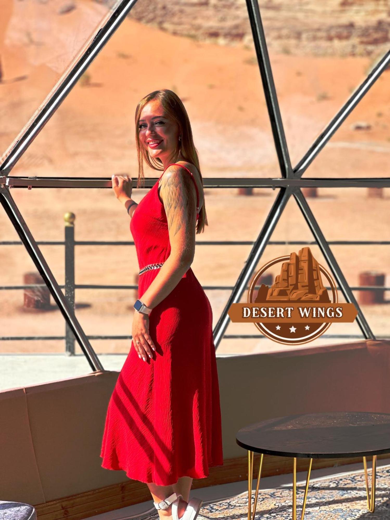 Rum Wings Bubble Luxury Camp ワディ ・ラム エクステリア 写真