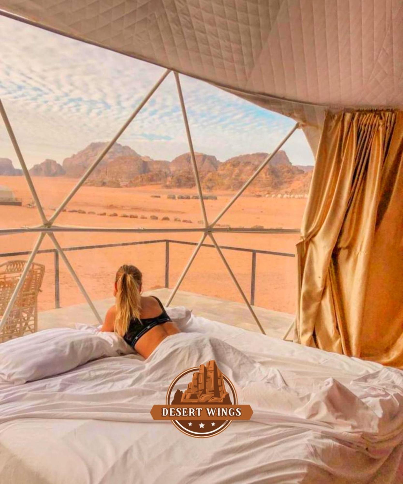Rum Wings Bubble Luxury Camp ワディ ・ラム エクステリア 写真